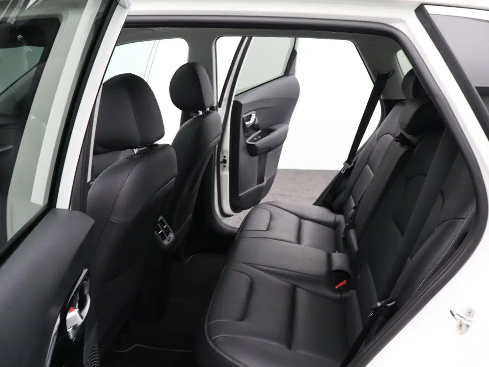 Kia Niro 1.6 GDi Hybrid ExecutiveLine uit 2021, foto 14