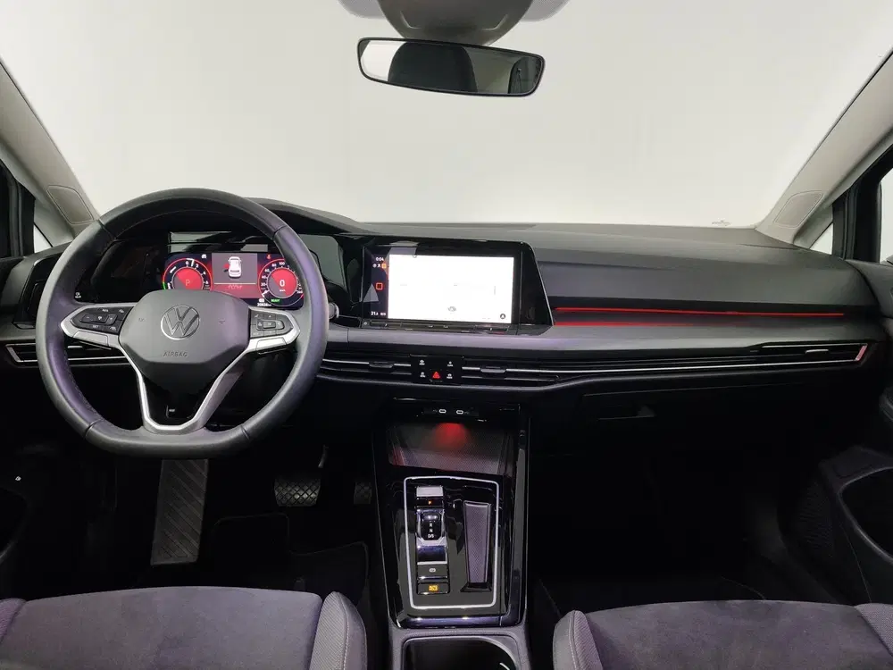 Volkswagen Golf 1.4 eHybrid Style uit 2024, foto 3
