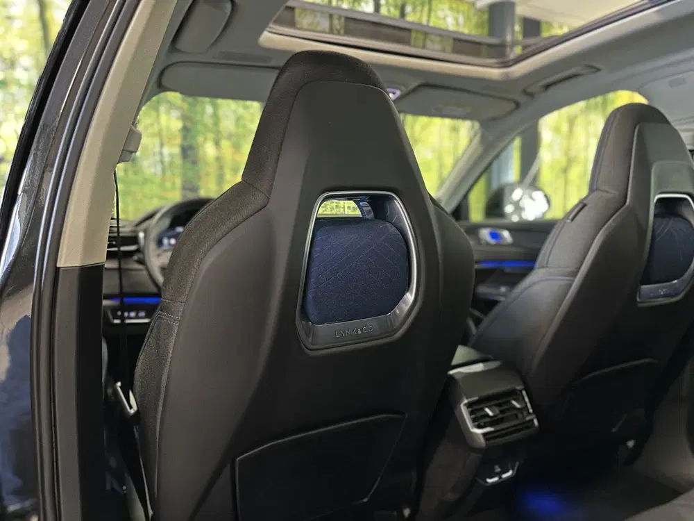 Lynk & Co 01 1.5 uit 2022, foto 12