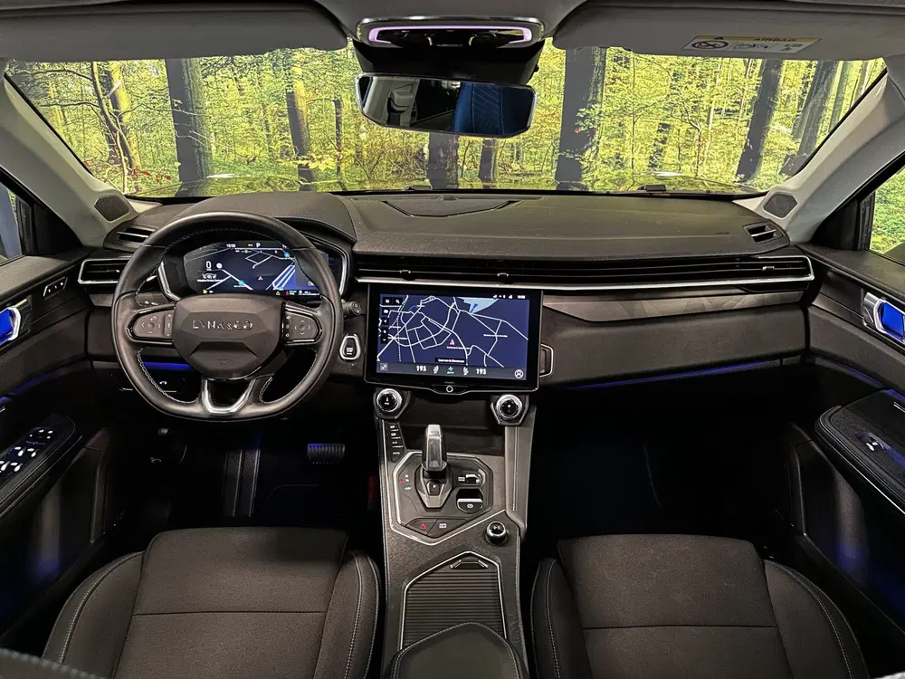 Lynk & Co 01 1.5 uit 2022, foto 14