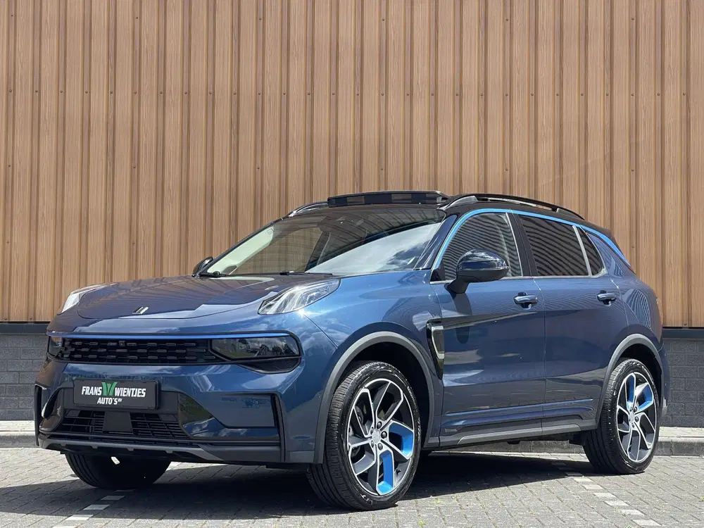 Lynk & Co 01 1.5 uit 2022, foto 3