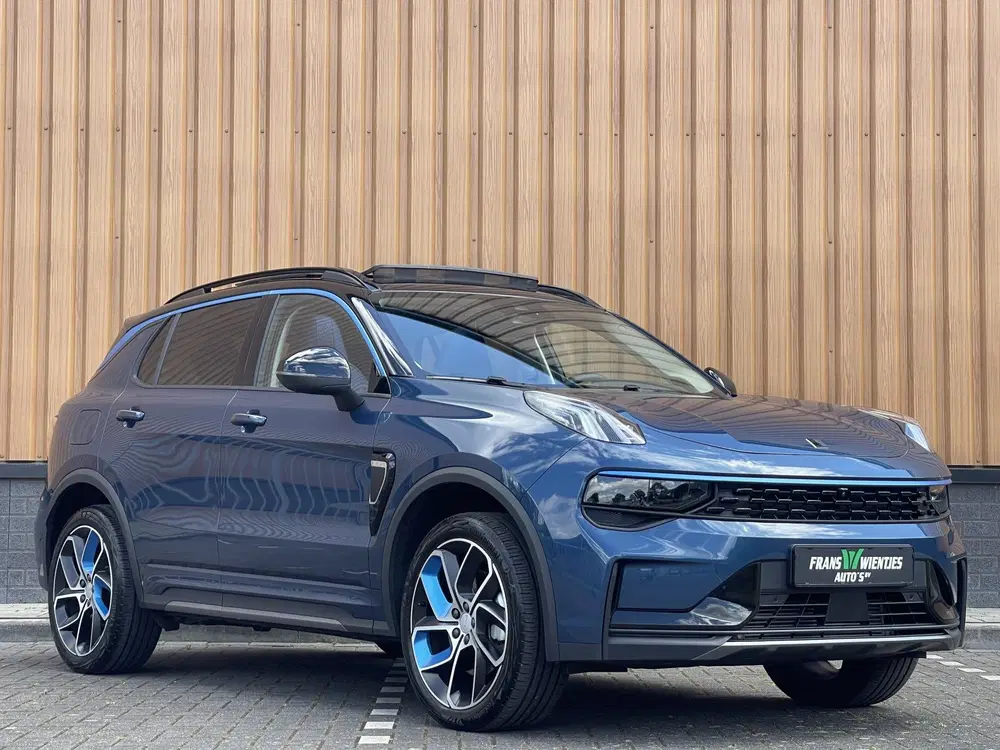 Lynk & Co 01 1.5 uit 2022, foto 5