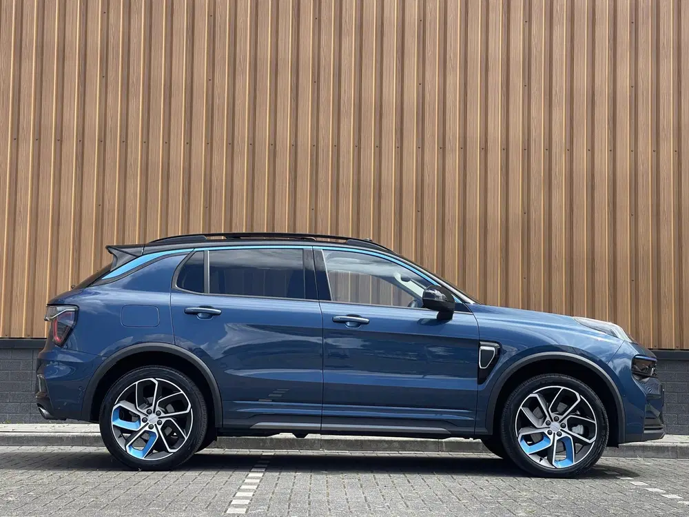 Lynk & Co 01 1.5 uit 2022, foto 6