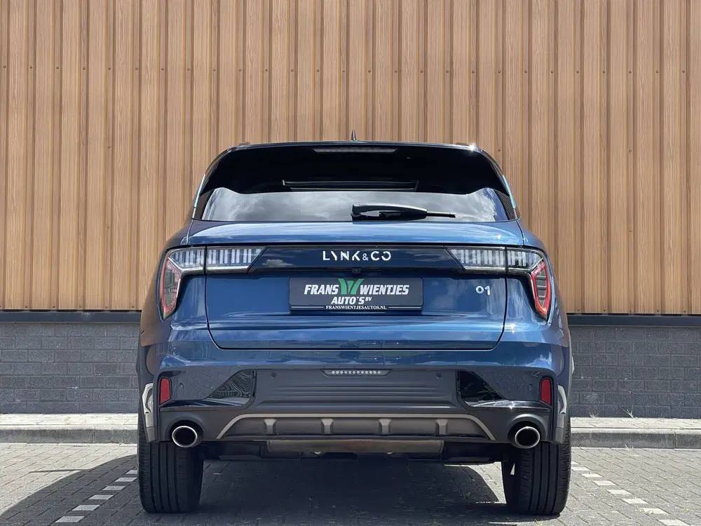 Lynk & Co 01 1.5 uit 2022, foto 8