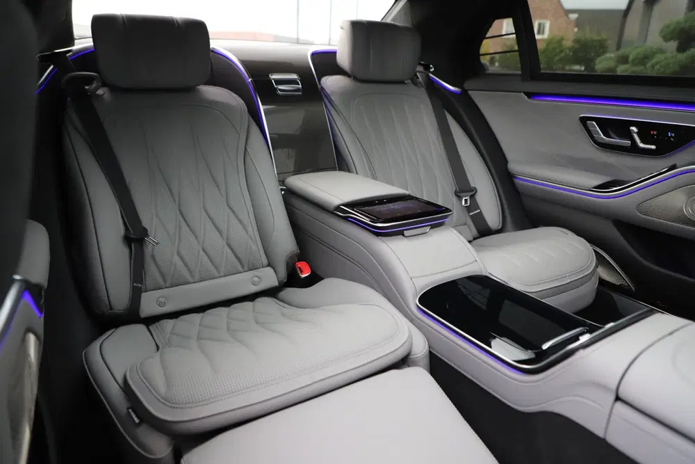 Mercedes-Benz S-Klasse AMG 63 S E Performance Lang uit 2023, foto 9