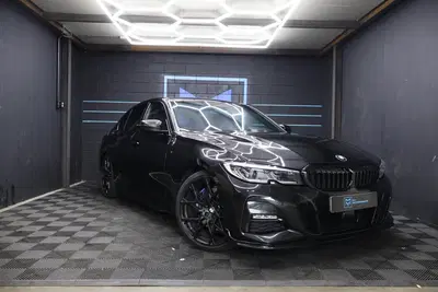 BMW 3-serie 330i uit 2019