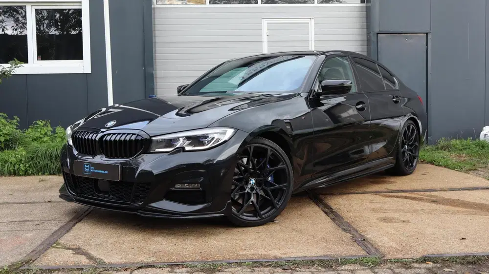 BMW 3-serie 330i uit 2019, foto 3