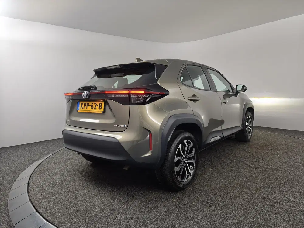 Toyota Yaris Cross 1.5 Hybrid Dynamic uit 2023, foto 2