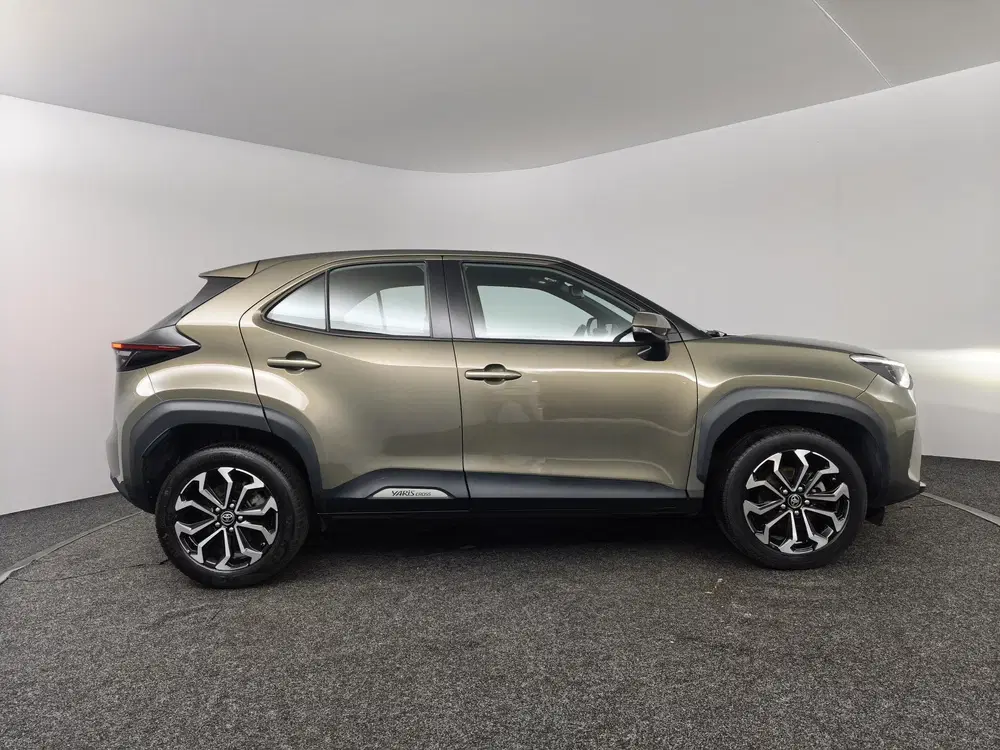 Toyota Yaris Cross 1.5 Hybrid Dynamic uit 2023, foto 3