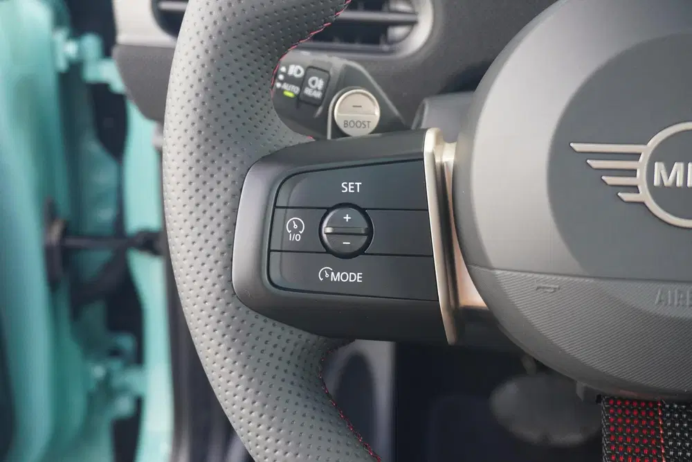 Mini John Cooper Works Cooper C John Cooper Works Uitvoering uit 2026, foto 11