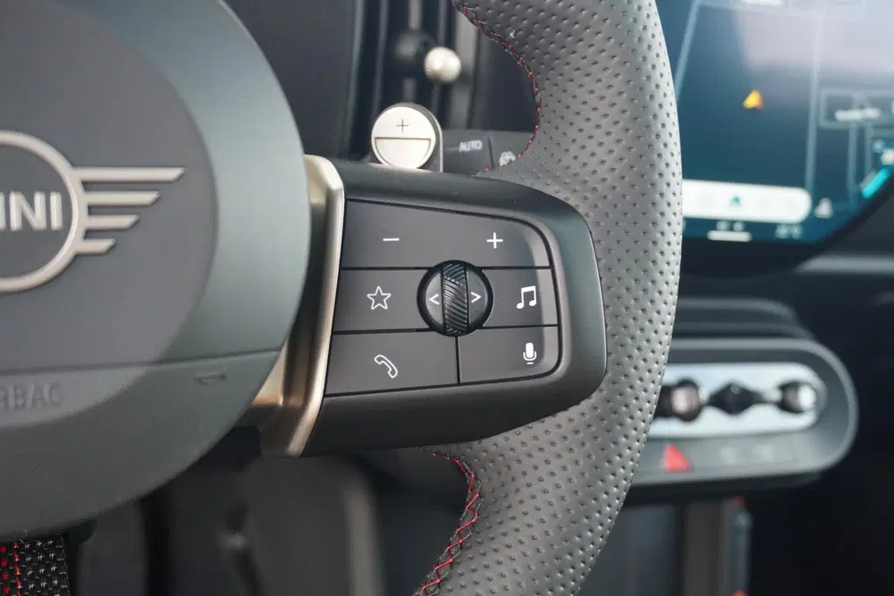 Mini John Cooper Works Cooper C John Cooper Works Uitvoering uit 2026, foto 13