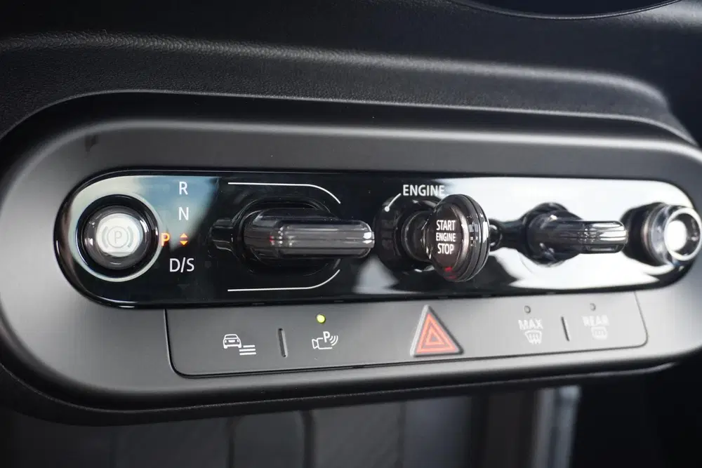 Mini John Cooper Works Cooper C John Cooper Works Uitvoering uit 2026, foto 14