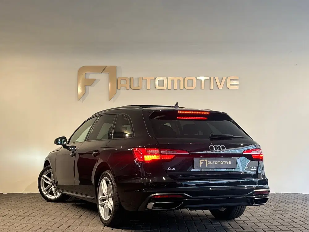 Audi A4 40 TFSI quattro S edition Pano uit 2024, foto 6