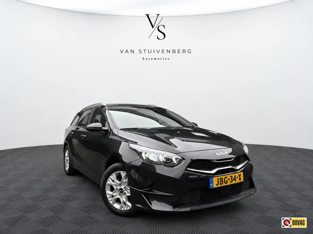 Kia Ceed 1.5 T-GDi DynamicLine STUURVW TREKHAAK uit 2022