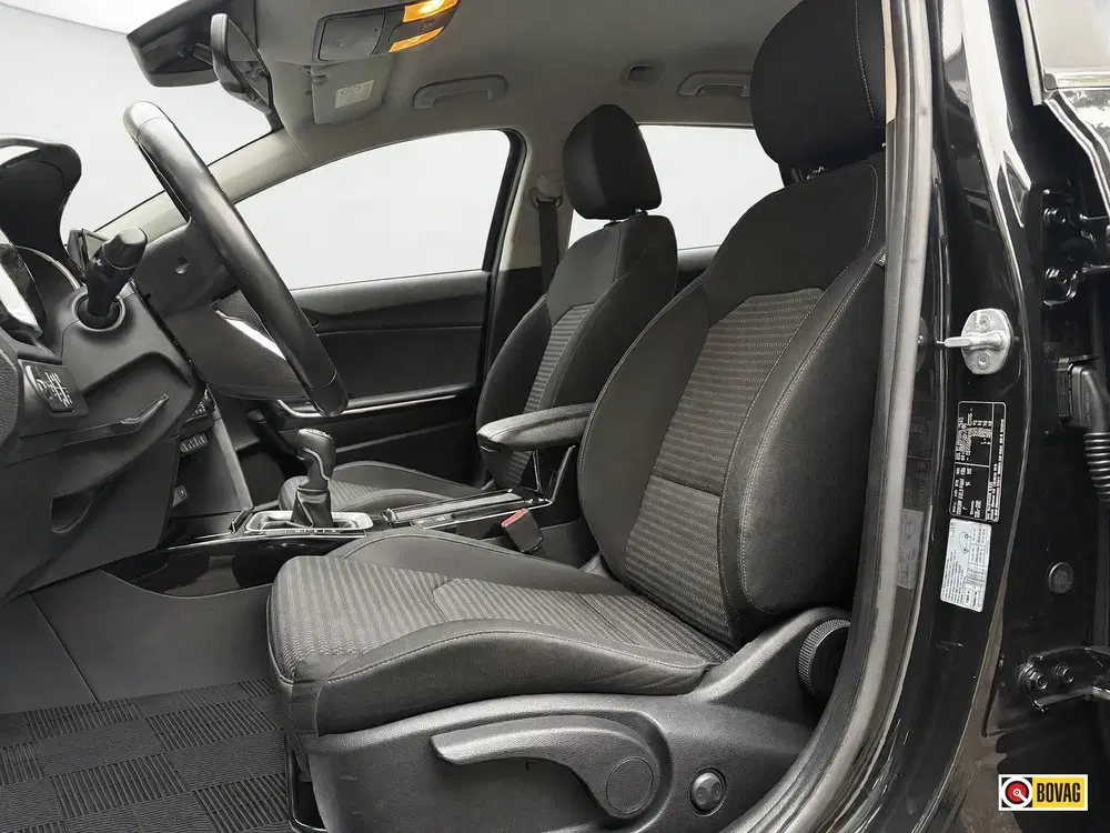 Kia Ceed 1.5 T-GDi DynamicLine STUURVW TREKHAAK uit 2022, foto 14