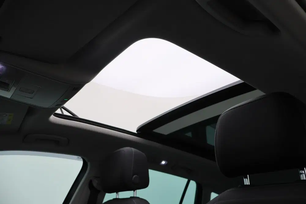 Volkswagen Tiguan 1.5 TSI ACT Highline Panoramadak uit 2019, foto 10