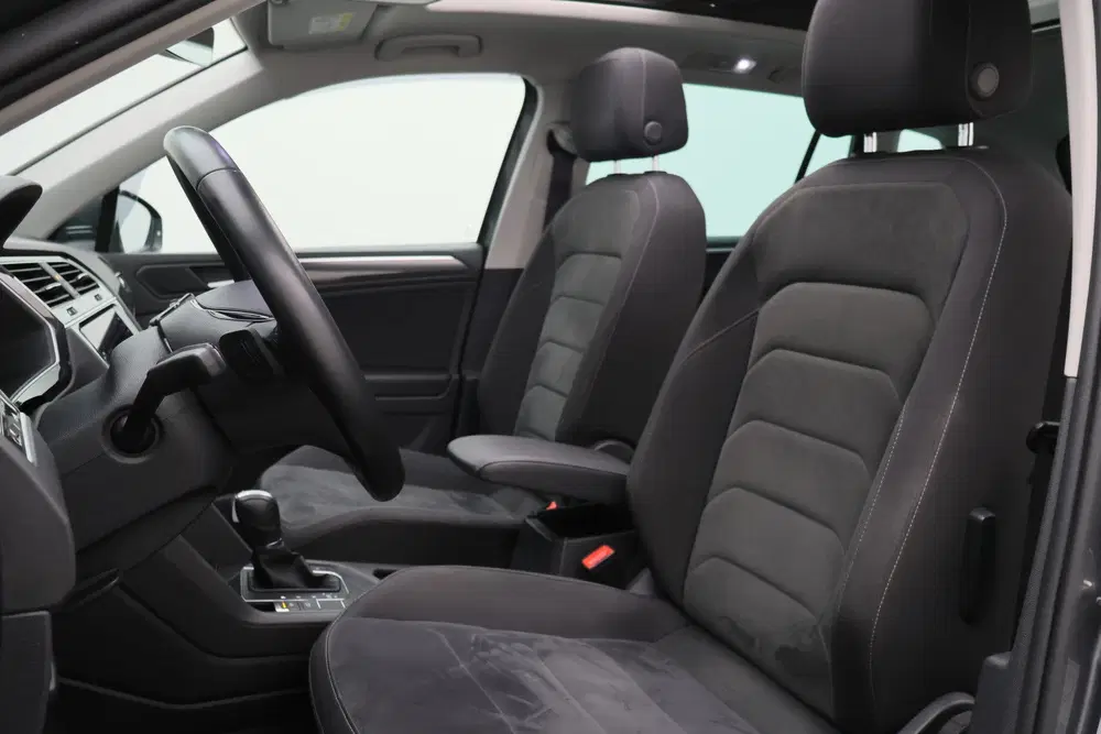 Volkswagen Tiguan 1.5 TSI ACT Highline Panoramadak uit 2019, foto 9