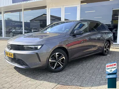 Opel Astra 1.2 Turbo Hybrid Business Edition uit 2025