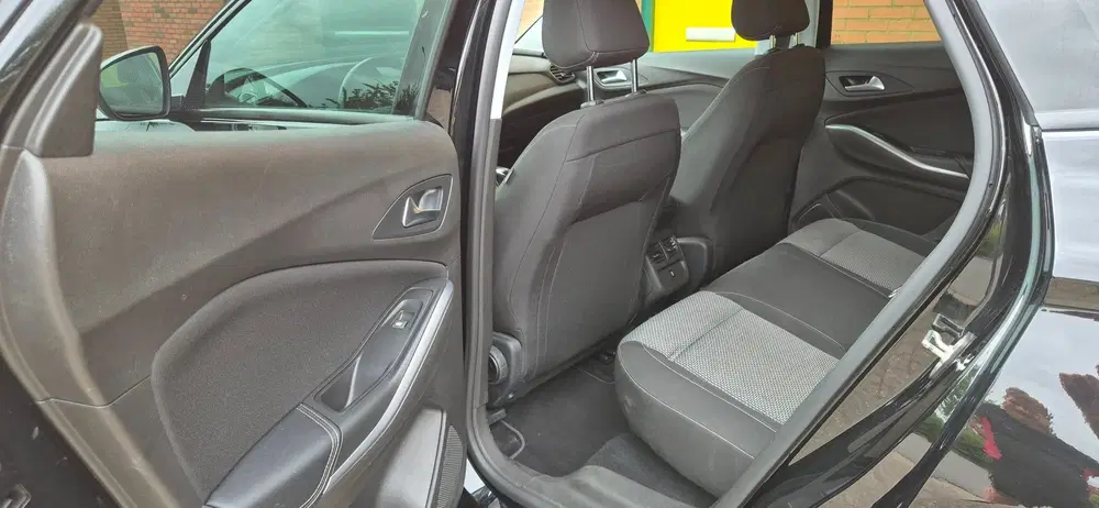 Opel Grandland 1.2 Turbo 120 Jaar Edition uit 2020, foto 11