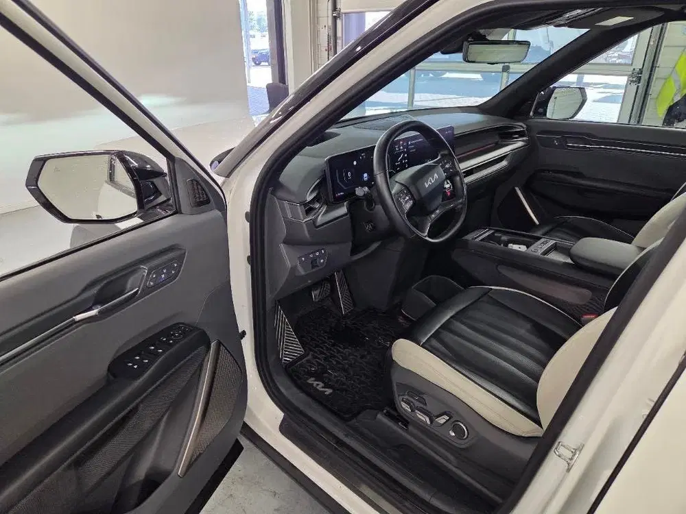 Kia EV9 GT-Line AWD 99.8 kWh uit 2024, foto 6