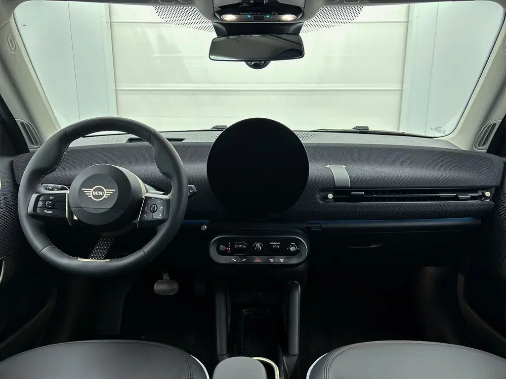 Mini Hatchback Cooper E uit 2026, foto 4