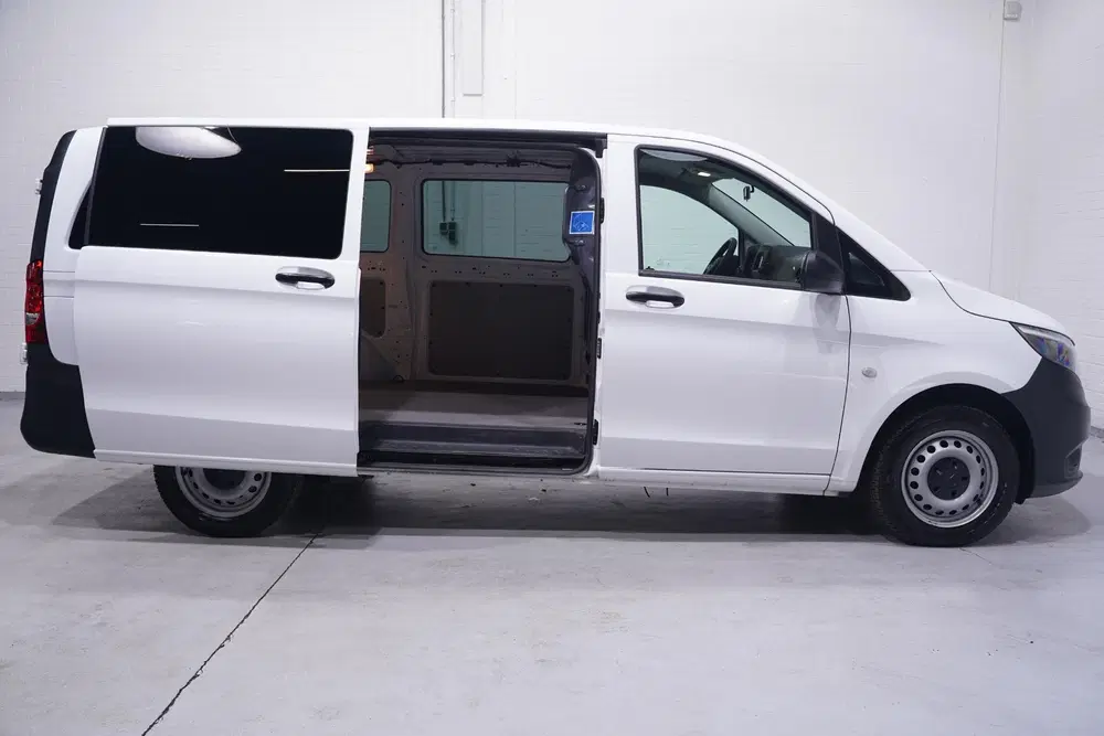 Mercedes-Benz Vito Mercedes Benz Vito 114 CDI 136 pk Lang Nav uit 2022, foto 9