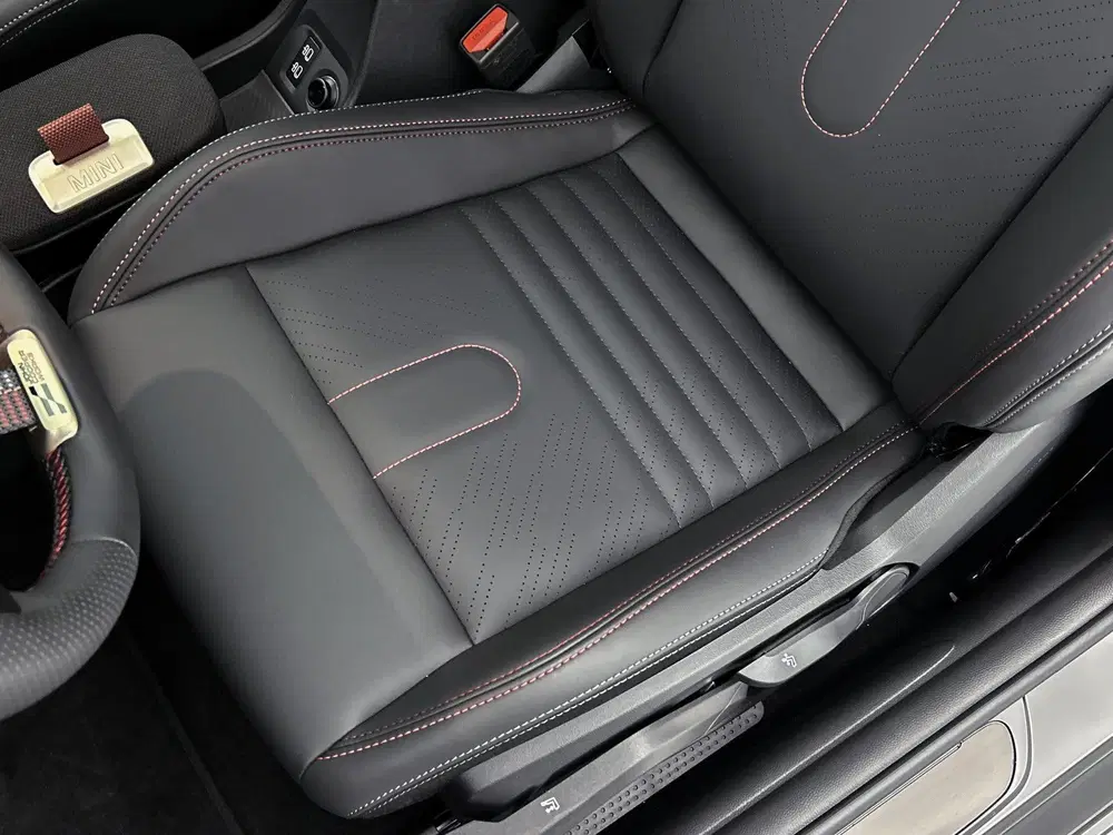 Mini Hatchback Cooper S uit 2026, foto 15