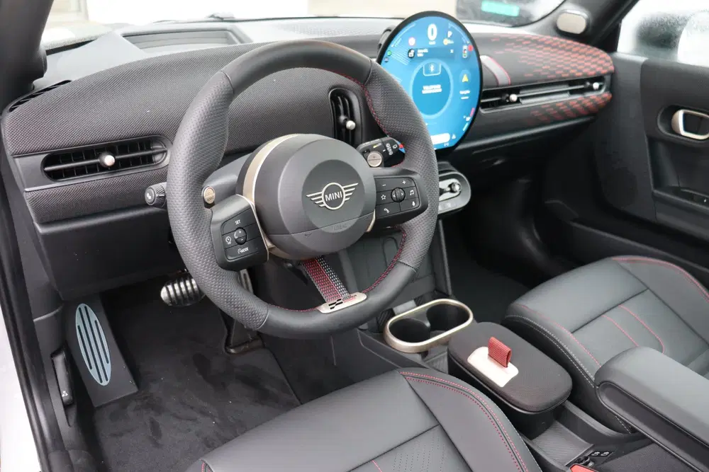 Mini Hatchback John Cooper Works Automaat uit 2026, foto 15