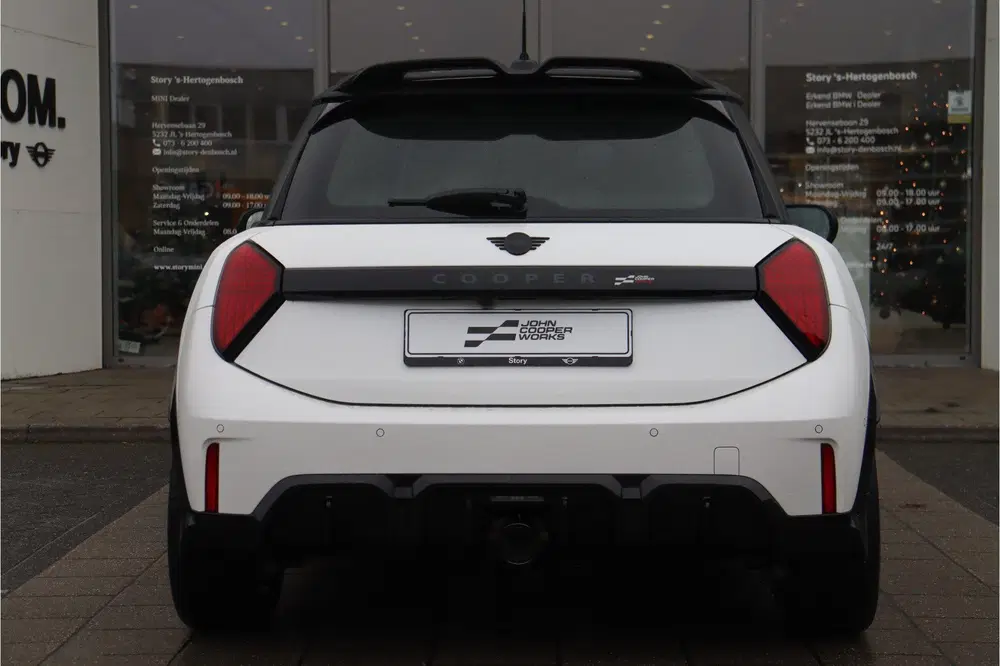 Mini Hatchback John Cooper Works Automaat uit 2026, foto 9