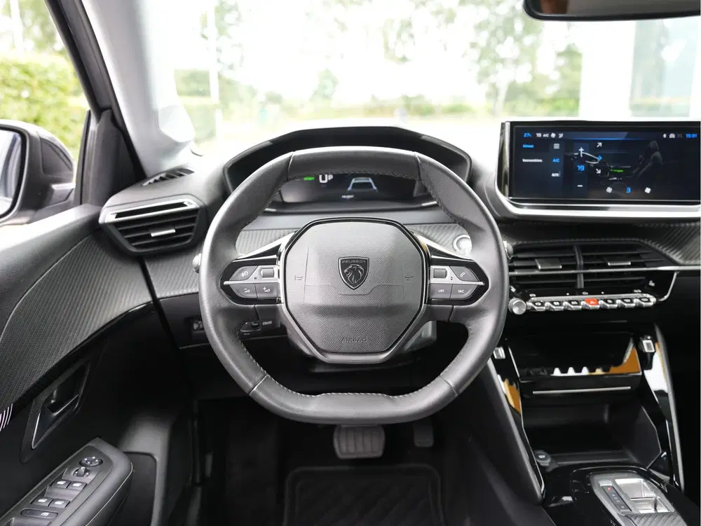 Peugeot 208 EV Allure 51 kWh SOH uit 2024, foto 14