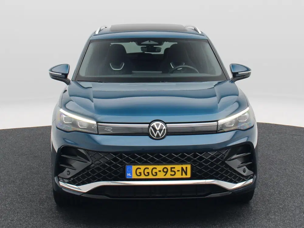 Volkswagen Tiguan 1.5 eTSi R-Line Business 150 Pk uit 2024, foto 4