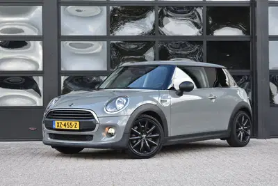 Mini One 1.5 One First Salt '19 Navi Airco Cruise A uit 2019