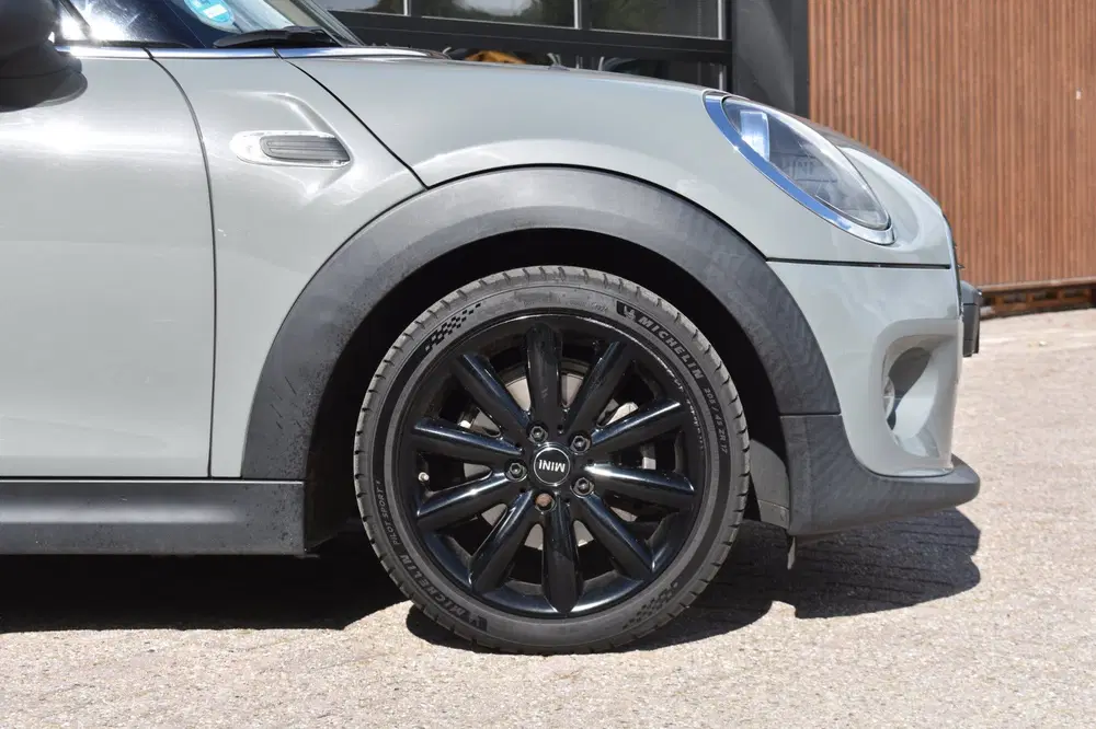 Mini One 1.5 One First Salt '19 Navi Airco Cruise A uit 2019, foto 10