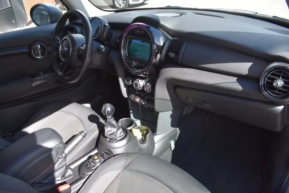 Mini One 1.5 One First Salt '19 Navi Airco Cruise A uit 2019, foto 11