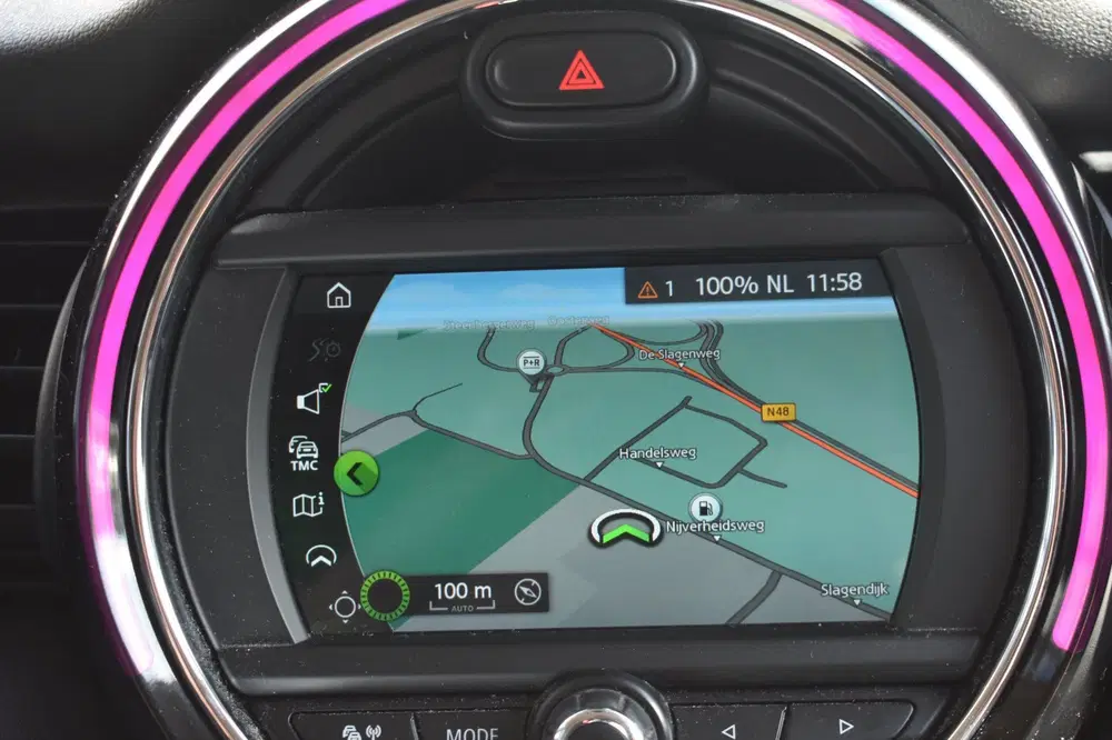 Mini One 1.5 One First Salt '19 Navi Airco Cruise A uit 2019, foto 15