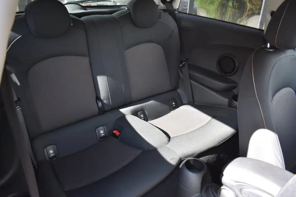Mini One 1.5 One First Salt '19 Navi Airco Cruise A uit 2019, foto 5