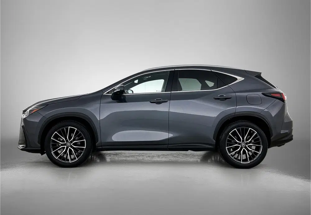 Lexus NX 450h+ AWD Executive Line uit 2022, foto 3