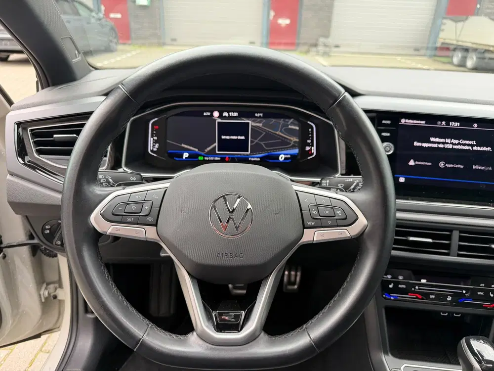 Volkswagen Taigo 1.5 TSI 3xR-Line Pano uit 2022, foto 12