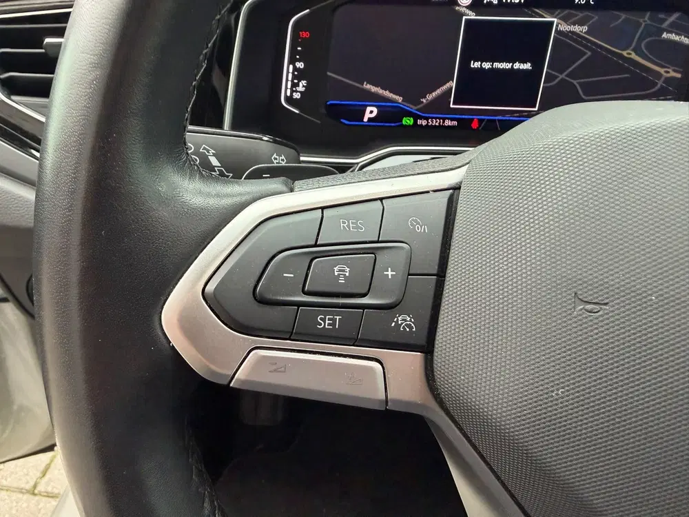 Volkswagen Taigo 1.5 TSI 3xR-Line Pano uit 2022, foto 13