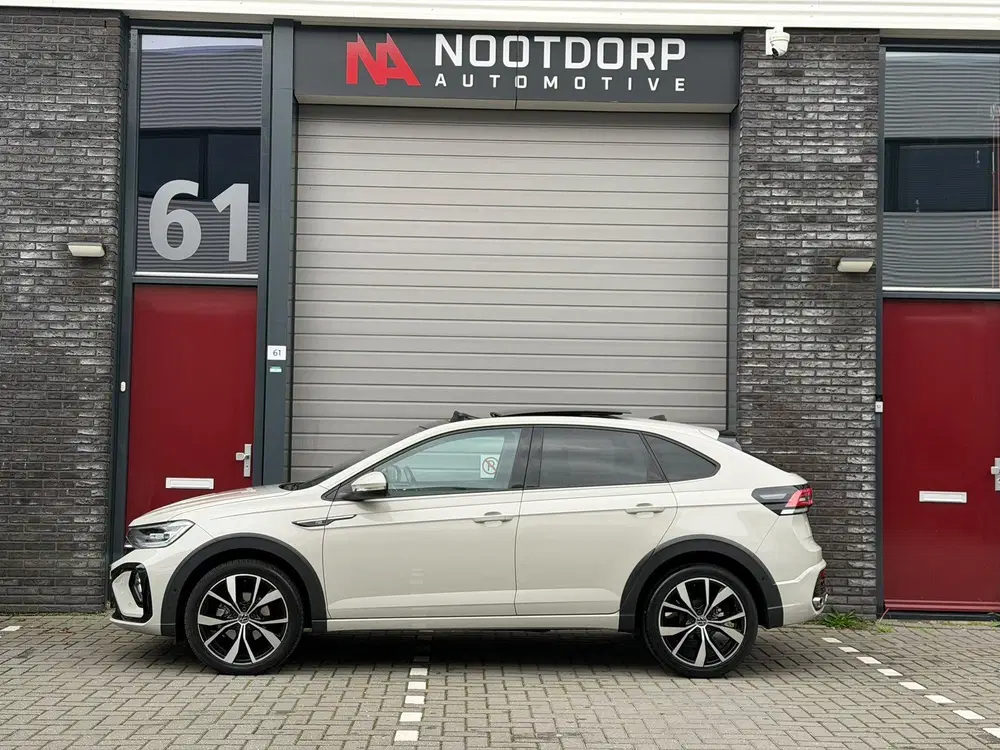 Volkswagen Taigo 1.5 TSI 3xR-Line Pano uit 2022, foto 8