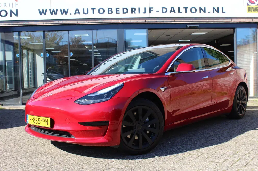 Tesla Model 3 RWD Plus 60 kWh AUTOPILOT uit 2020, foto 3