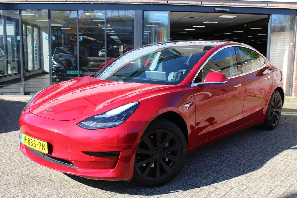 Tesla Model 3 RWD Plus 60 kWh AUTOPILOT uit 2020, foto 4