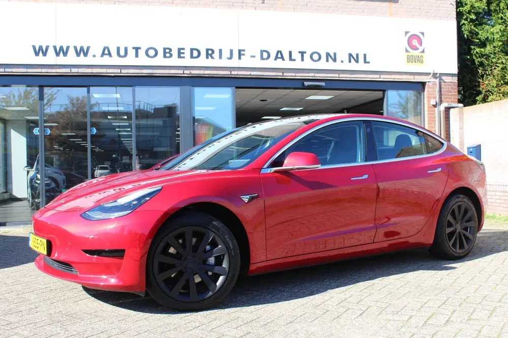 Tesla Model 3 RWD Plus 60 kWh AUTOPILOT uit 2020, foto 5