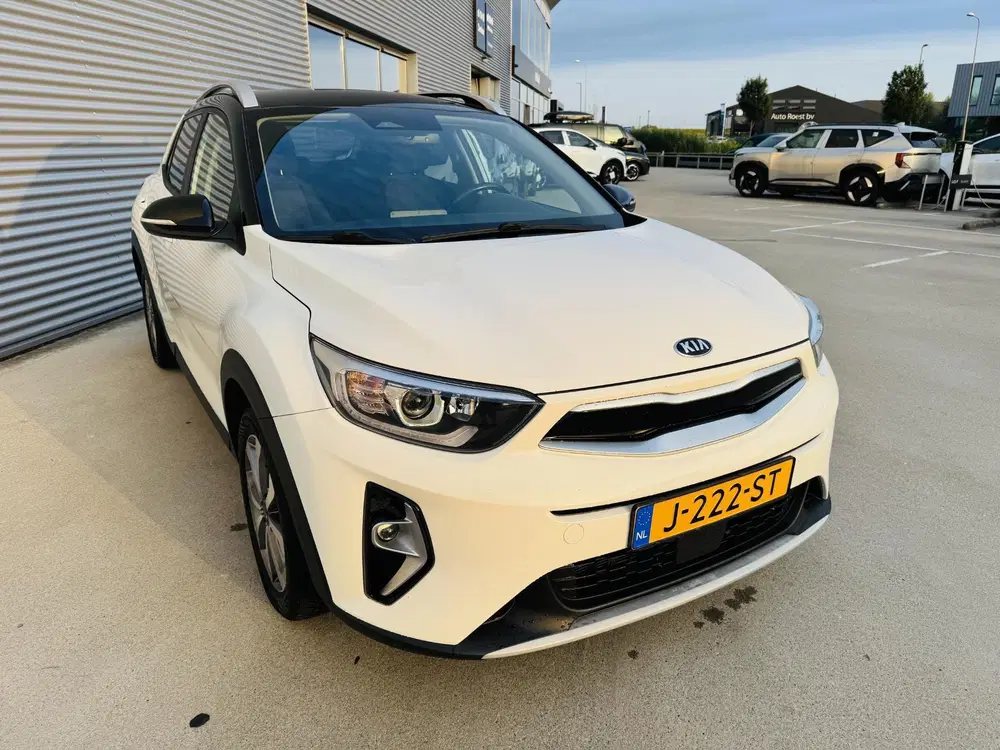 Kia Stonic 1.0 T-GDi MHEV DynamicPlusLine Trekhaak uit 2020, foto 10