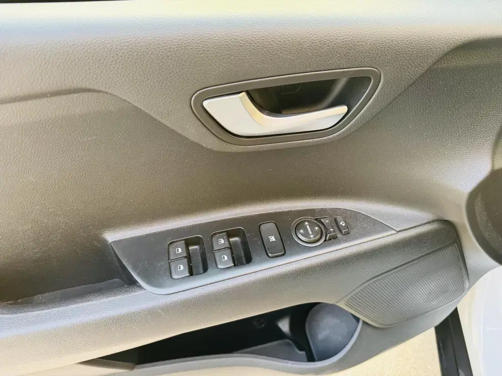 Kia Stonic 1.0 T-GDi MHEV DynamicPlusLine Trekhaak uit 2020, foto 13