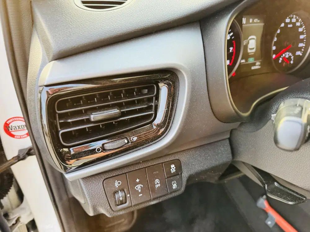 Kia Stonic 1.0 T-GDi MHEV DynamicPlusLine Trekhaak uit 2020, foto 14