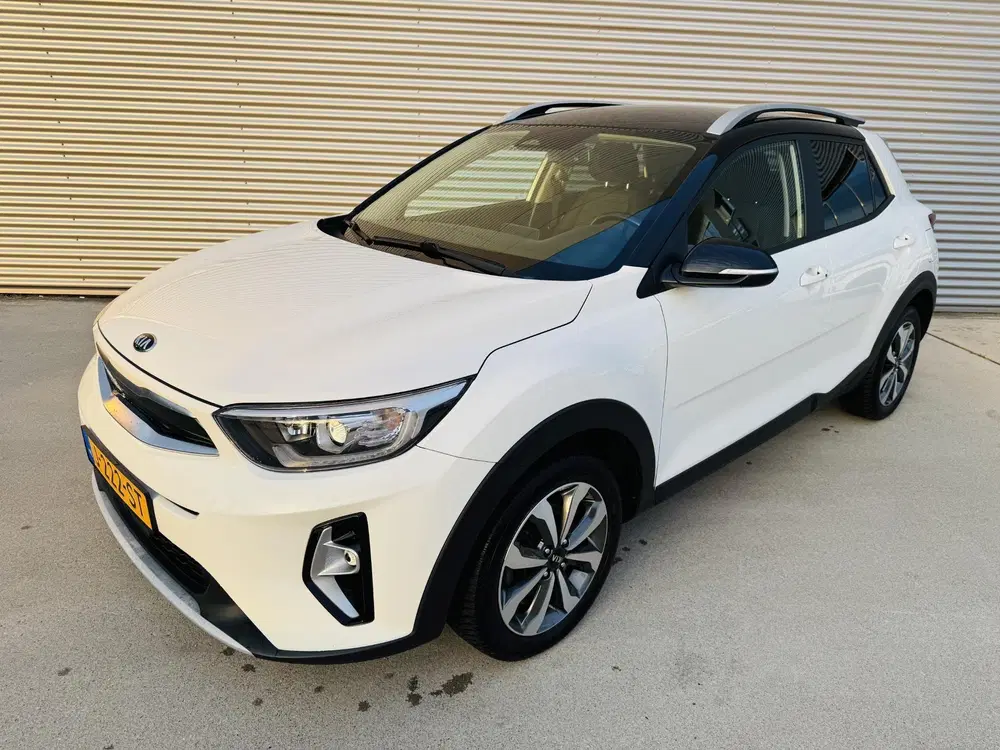 Kia Stonic 1.0 T-GDi MHEV DynamicPlusLine Trekhaak uit 2020, foto 2