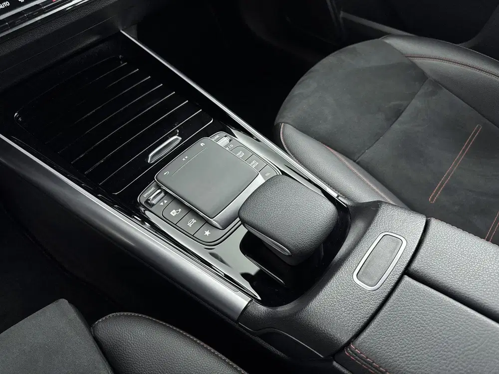 Mercedes-Benz B-Klasse 250 e AMG Line 218PK uit 2022, foto 14
