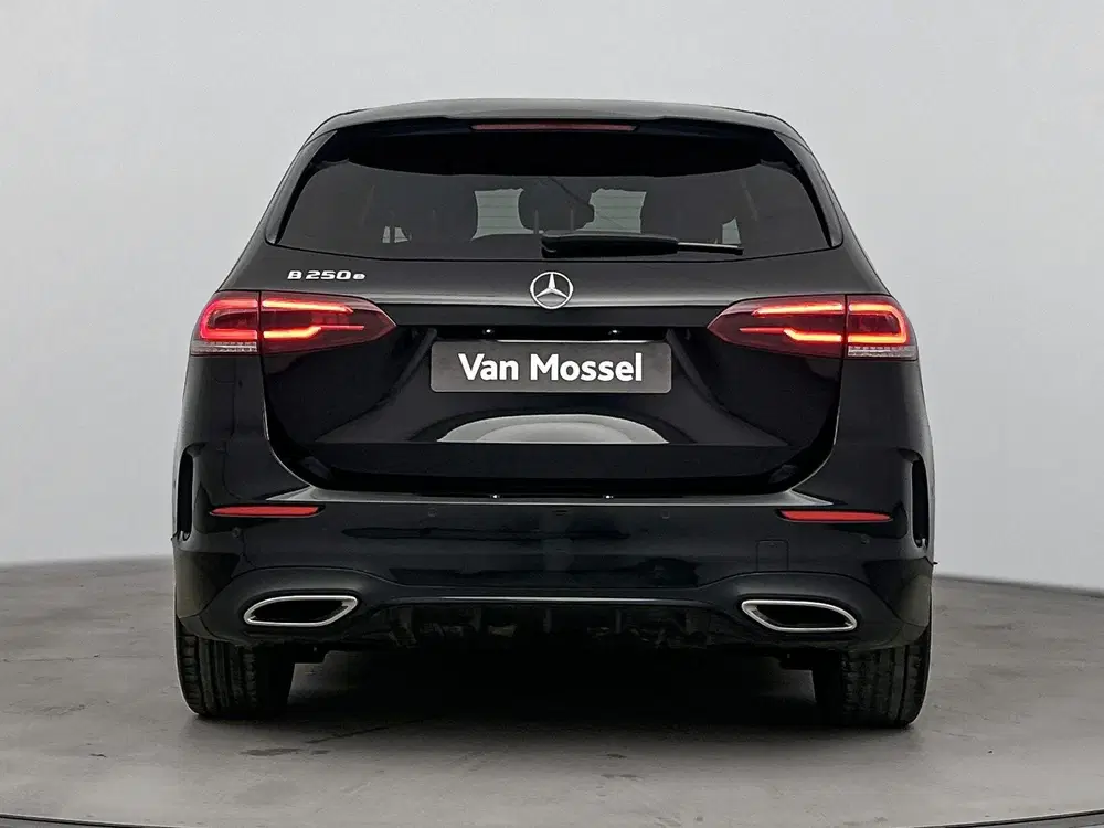 Mercedes-Benz B-Klasse 250 e AMG Line 218PK uit 2022, foto 3