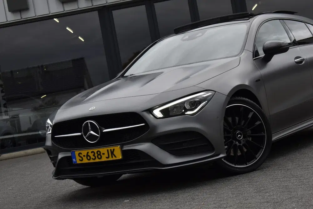 Mercedes-Benz CLA 250 e Premium Plus uit 2020, foto 2